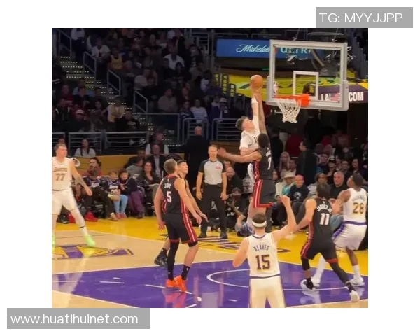 拉拉维亚自信回应扣篮选择称篮球智商高将把握每次机会